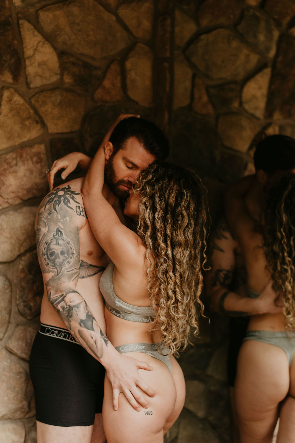 Inspiration For Your Authentic & Steamy Intimate Couples Photos