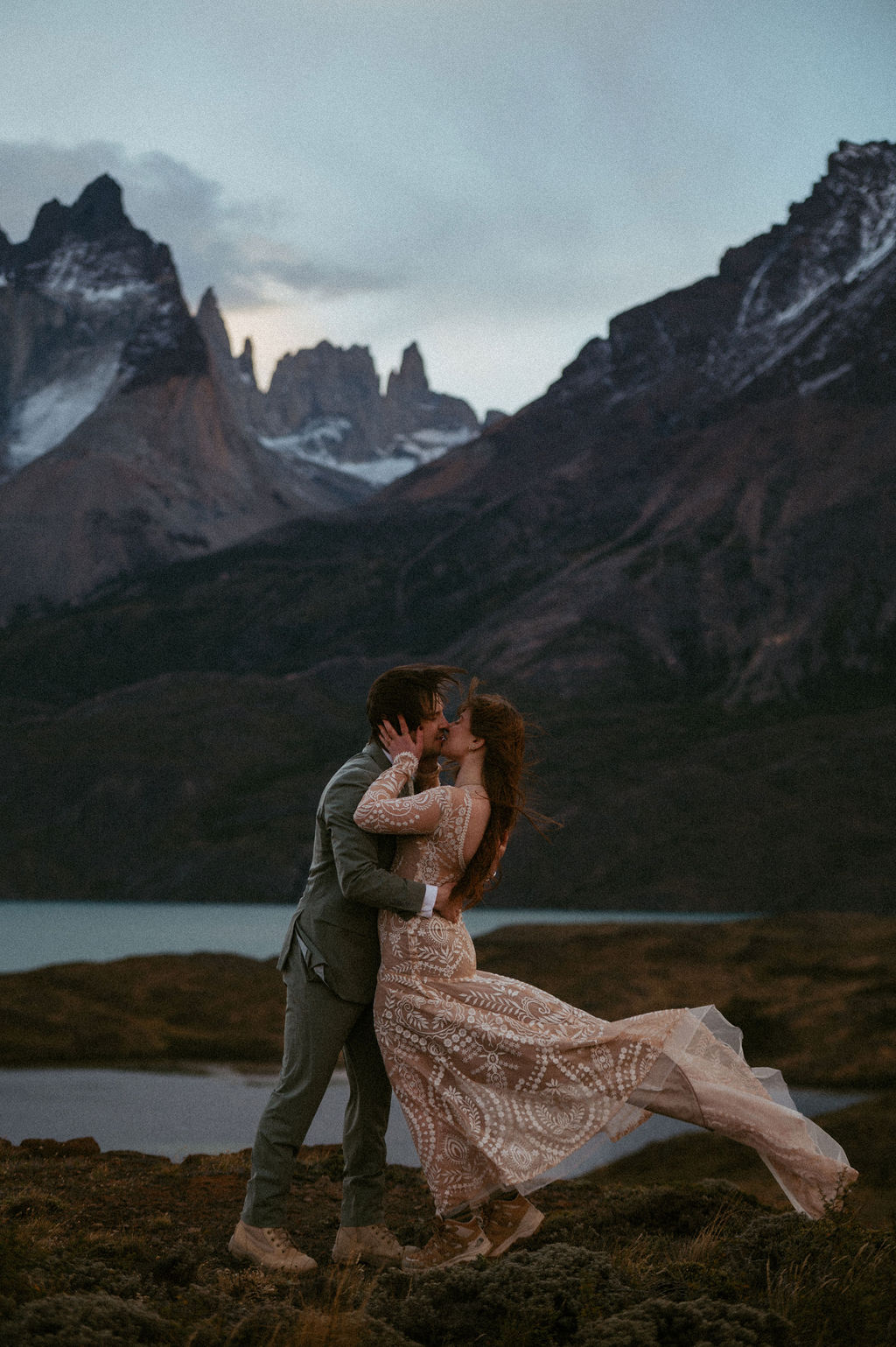 Patagonia adventure elopement | How to legally get married in Argentina.